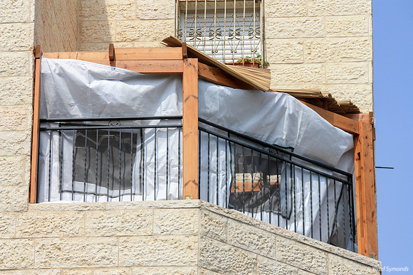 Dangerous Sukkah