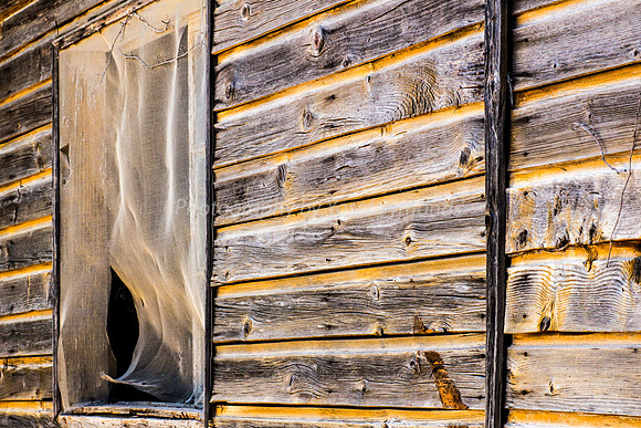 Old Wooden Hut 4