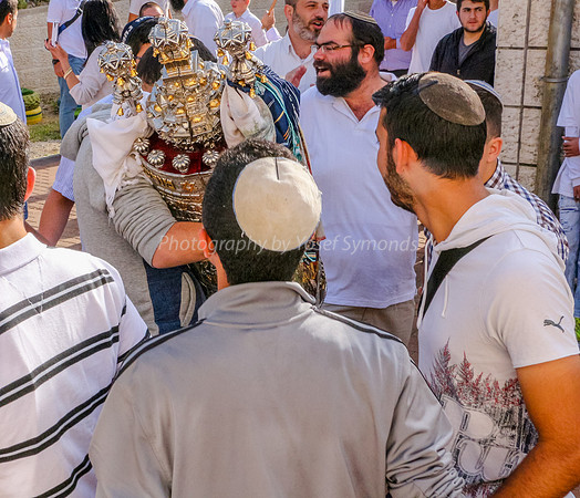 Male Energy Surrounds the Torah