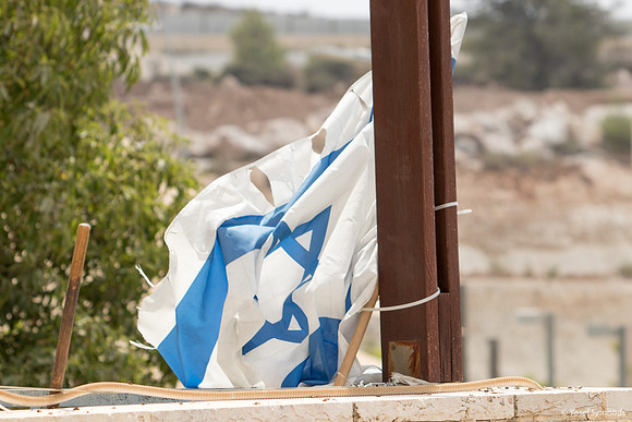 Israeli Flag 190908-3