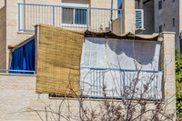 Zionist Curtains 221012-6