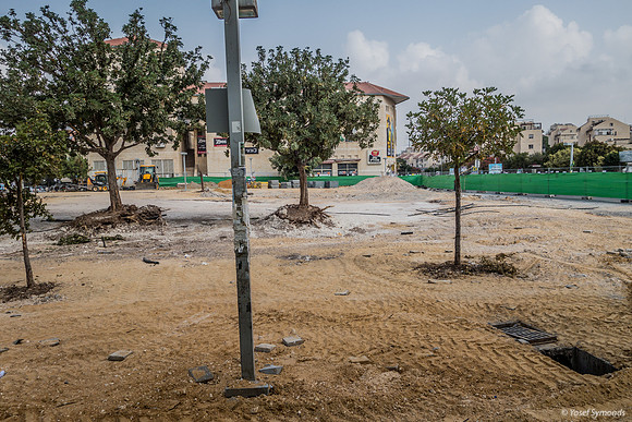 Reconstruction Central Plaza Ramat Beit Shemesh Alef 181019