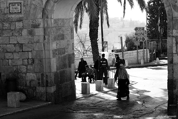 Jerusalem's Dung Gate 130120-1