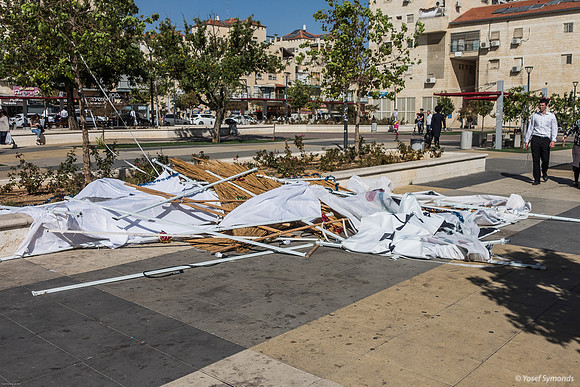 David's Fallen Succah 241023-2