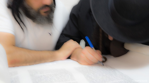 How the Last Letter is Written 220817-1