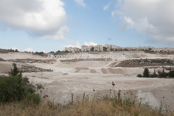 Mishkafayim 2014 Q3 8012