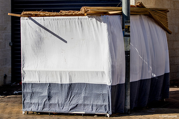Layered Curtain Sukkah 241023-1