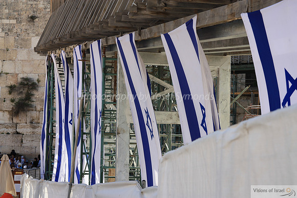 Israeli Flags at Western Wall 2