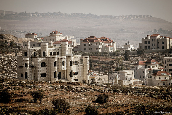 Luxurious Arab Buildings Opposite Givat Asaf 131204-1