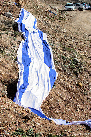 Israeli Flag at Shdema 100129-5