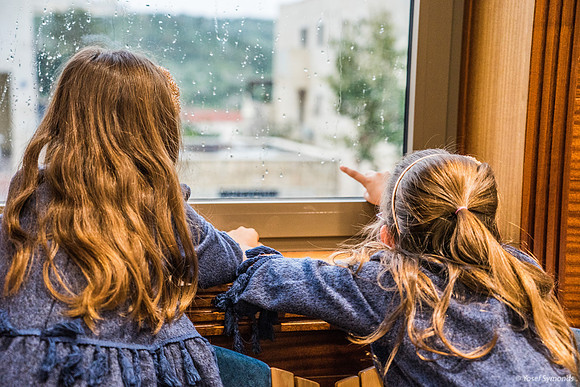 Girls Watching Rain 200306-1