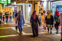 Shopping Mall for Arab Ladies 181008-1
