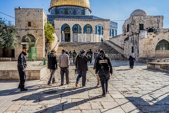 Looking Directly East Towards Dome of the Rock 190212