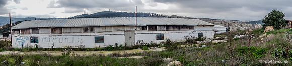 Panorama Grocery in Field 200226-3