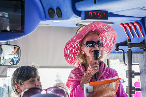 Ruthi Filling Us In En Route - Pesach 2015 - 2