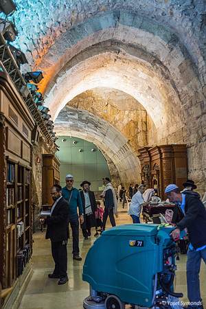 Modern Cleaning of Ancient Tunnel 190509-1