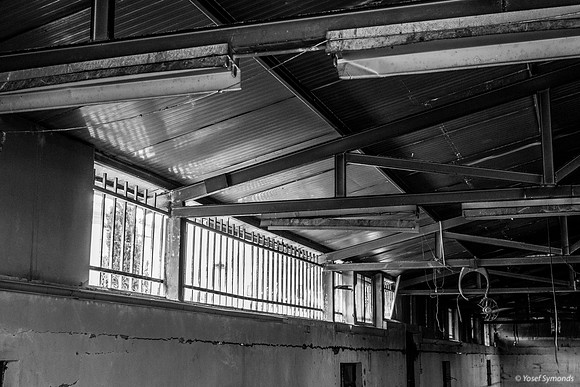 Closed Grocery Store Inside 200226-15