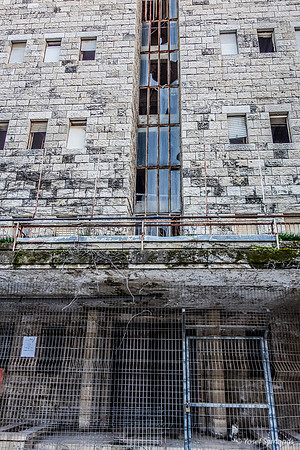 Deserted Buildings Jerusalem 200303-1