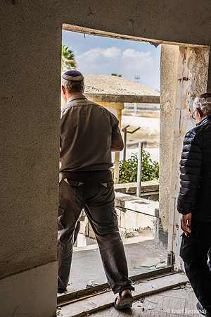 Participants Stepping Onto Observation Deck 221107-5