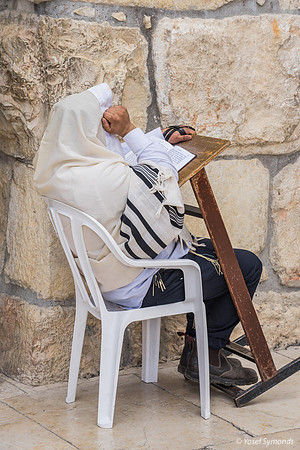 Focusing on Prayer 190509-2