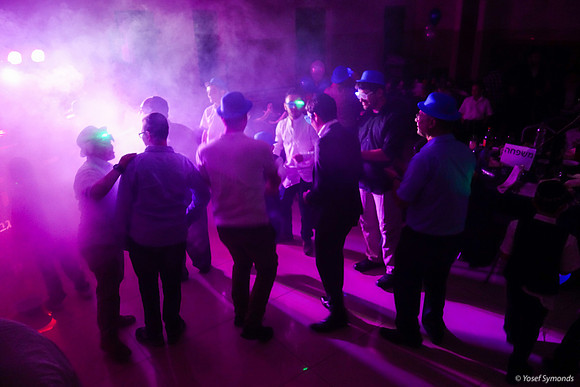 Such Fun at the Barmitzvah! 4