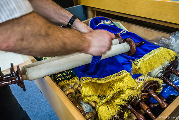 Checking the Coming Haftarah  220627-3
