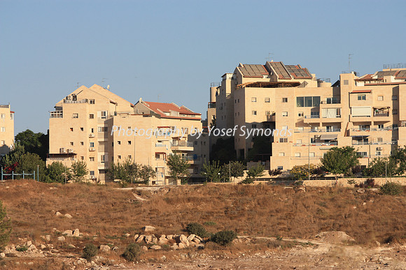 Mishkafayim 2012 Q3 6876