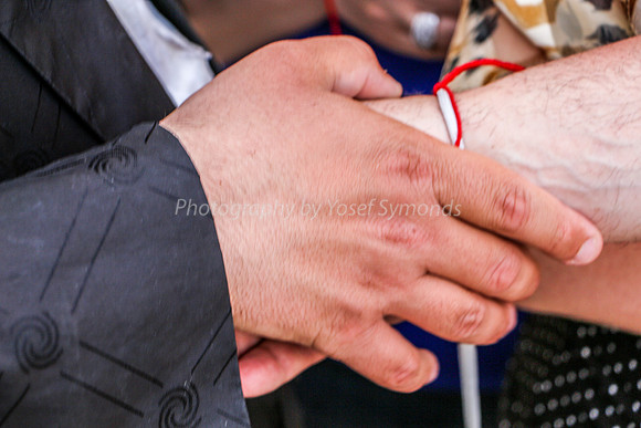 Hand of Friendship above Western wall Plaza