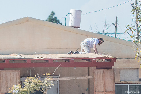 Fitter on the Roof