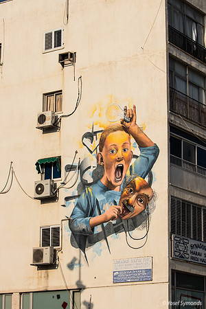 Young Person Graffiti 190804-3