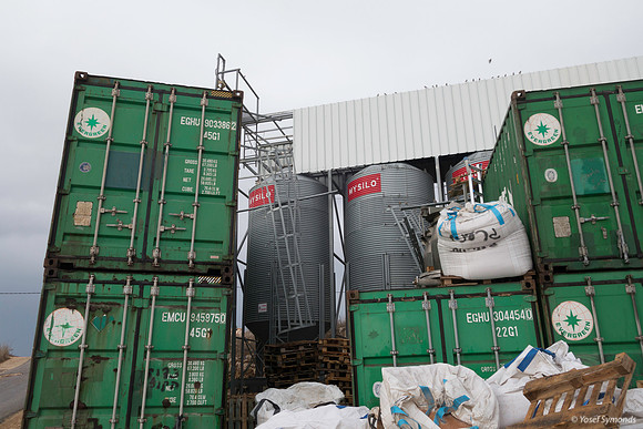 Containers and Silos of the Flour Mill 191015-1