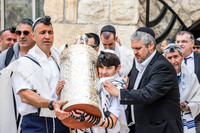 Barmitzvah Boy Returning Torah Scroll 190509-3