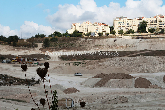 Mishkafayim 2014 Q3 8018A
