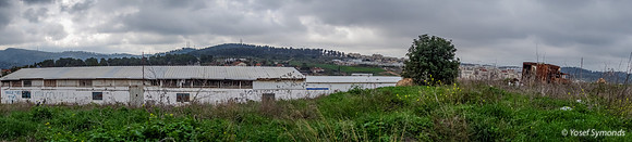 Panorama Grocery iand in Field 200226-4