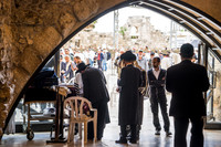 Emerging from Western Wall Tunnel Area 190509-2
