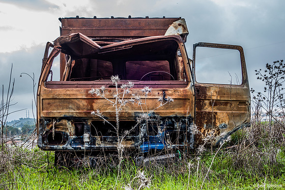 Old Van 200226-1
