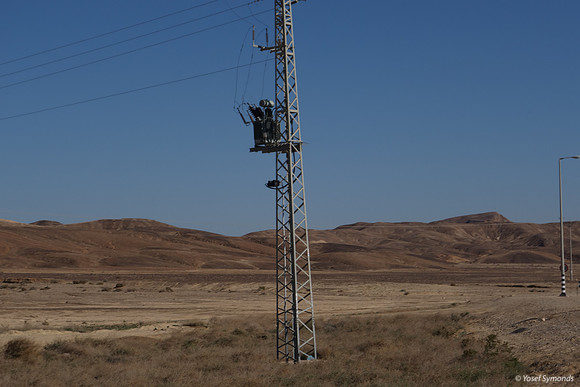 Steel Tower Spiking Desert Nature