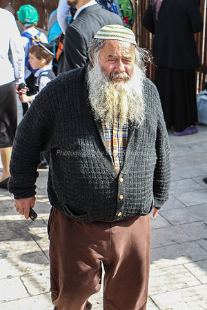 Cohen Waiting to Go Up to Temple Mount