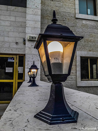 Lining Up the Lights 191203-1