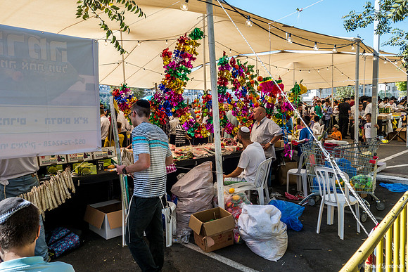 Color of Market 191013-3