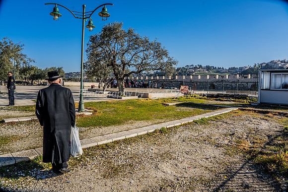 Rabbi Elboim Heading NE 190212-3