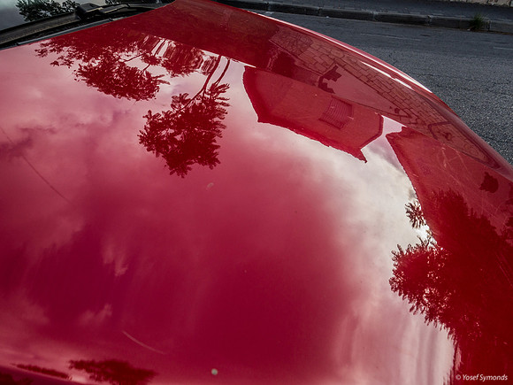 Sharp Reflection 1