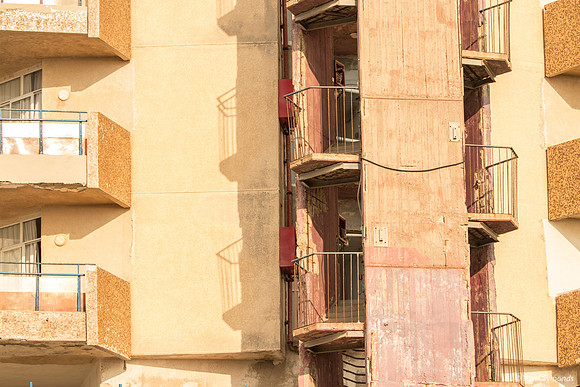 External Stair Well 190804-4