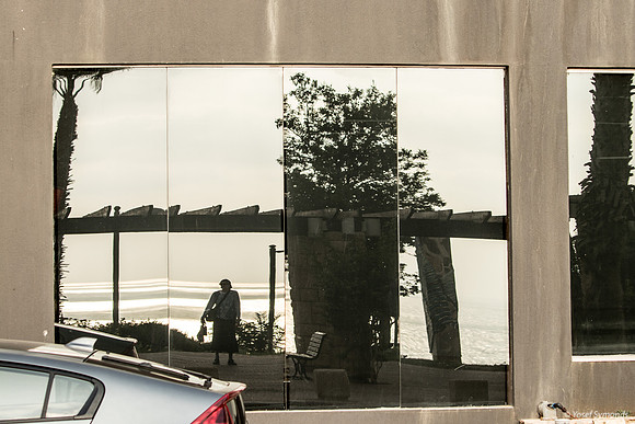 Reflections of the Sea 190804-1