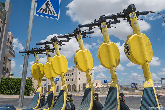 Yellow Soldiers Of the 22nd Mobile Transport Division 220613-2