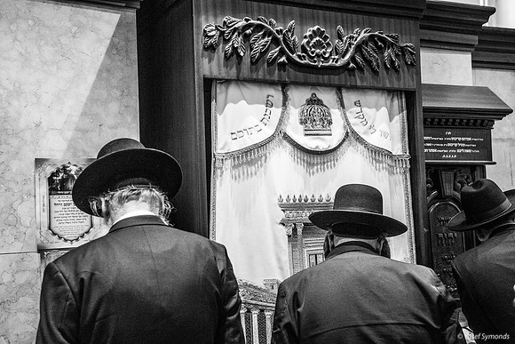 Prayer Is Order of Day 221107-22