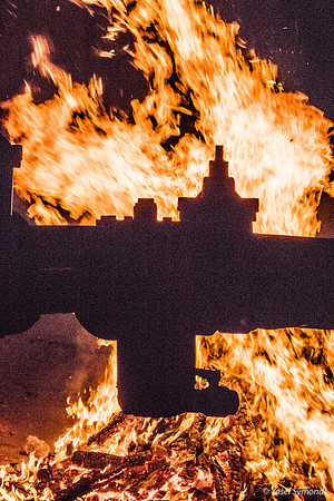 Water Main and Fire 190522-8