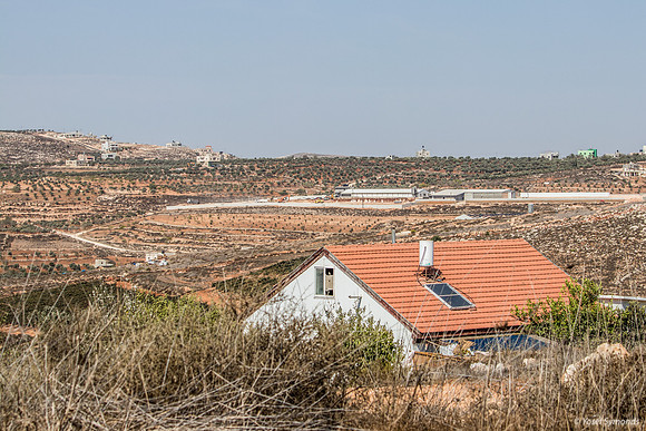 Home With Fields in Background 191015-1
