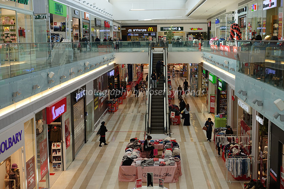 BIG Fashion Mall 170118-4