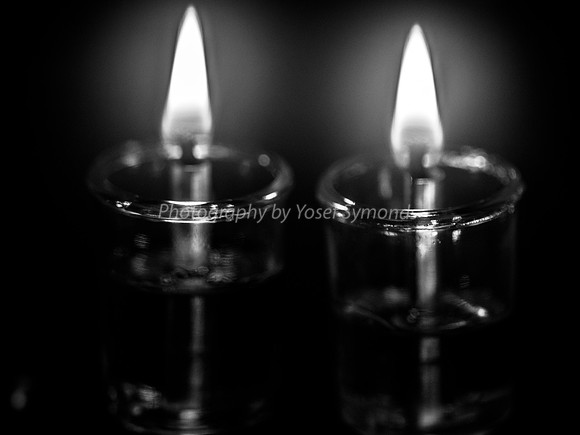 Background Candles 181203-24